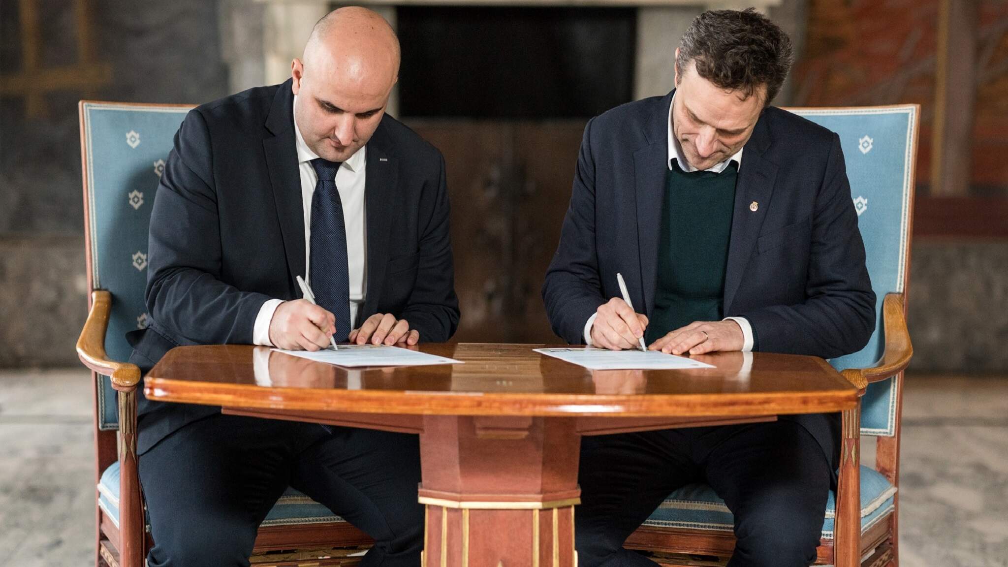 Signering av klimakontrakt Signering av klimakontrakt